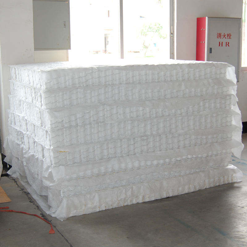 Display new products straight pattern mattress pocket spring machinery for mattress assembling