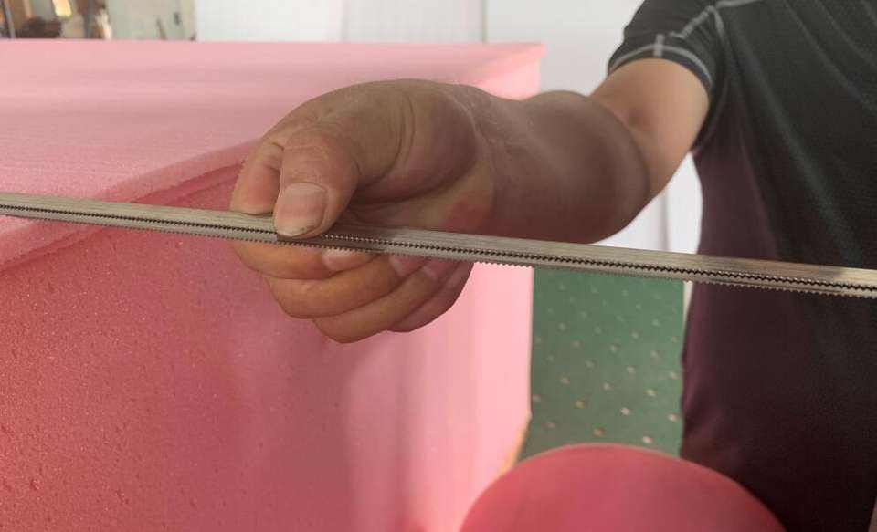 Ali baba supplier wholesales circle blade cutting cnc foam cutter machine