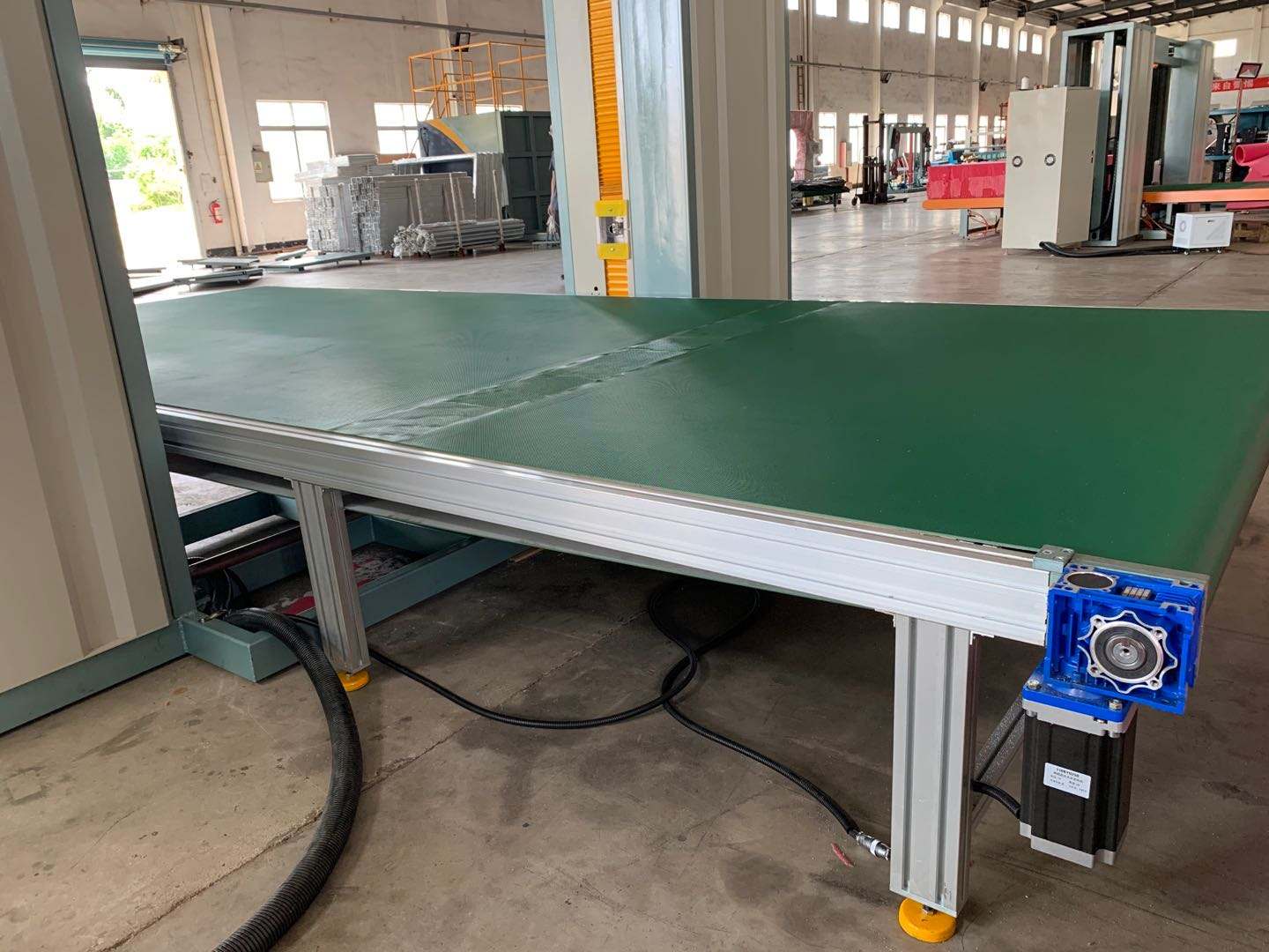 big foam cutting machine
