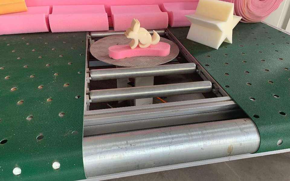 Ali baba hot products contour cutting peeling foam cutter horizontal